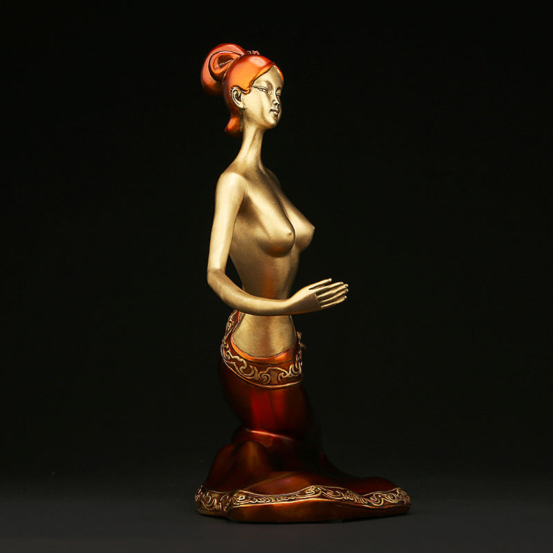 Manufacturers wholesale pure copper princess ornaments, creative pure copper European wine rack wine cabinet decorations